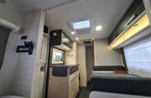 Galéria produktu Caravelair ARCTICA 496  - DopravaPK 