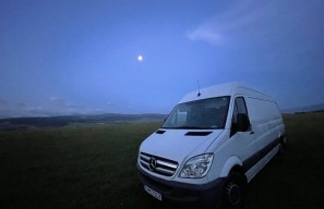 Galéria produktu Mercedes-Benz Sprinter  - VanDodinka 