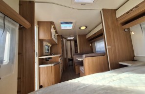 Galéria produktu Hobby 545KMF  - DopravaPK 