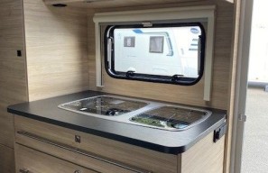 Galéria produktu Caravelair ALBA 426  - DopravaPK 