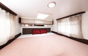 Galéria produktu Benimar Tessoro 468 