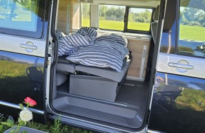 Galéria produktu VW california ocean  - Pussy Car 
