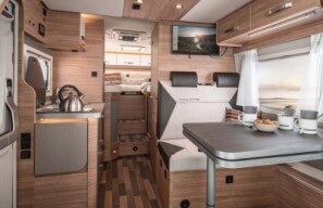 Galéria produktu Weinsberg CARACOMPACT Suite 640 Mercedes 