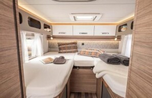 Galéria produktu Weinsberg CARACOMPACT Suite 640 Mercedes 